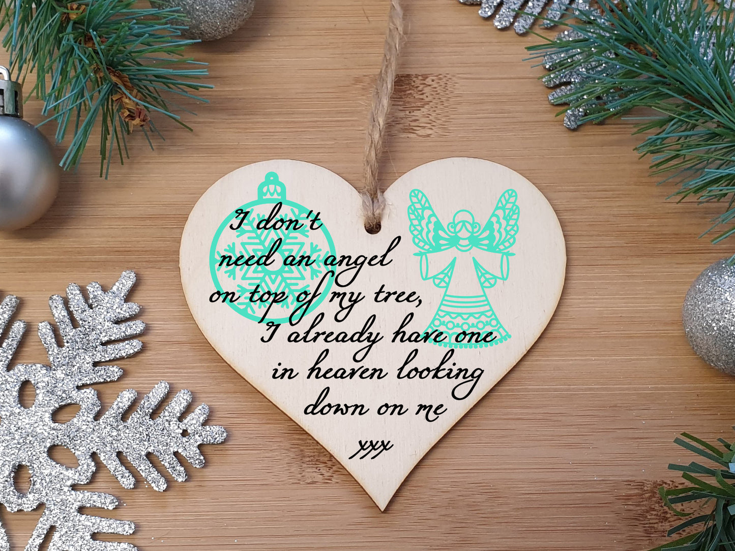 Handmade Christmas Hanging Wooden Heart Plaque Decoration Gift to Remember Lost Loved Ones festive bauble