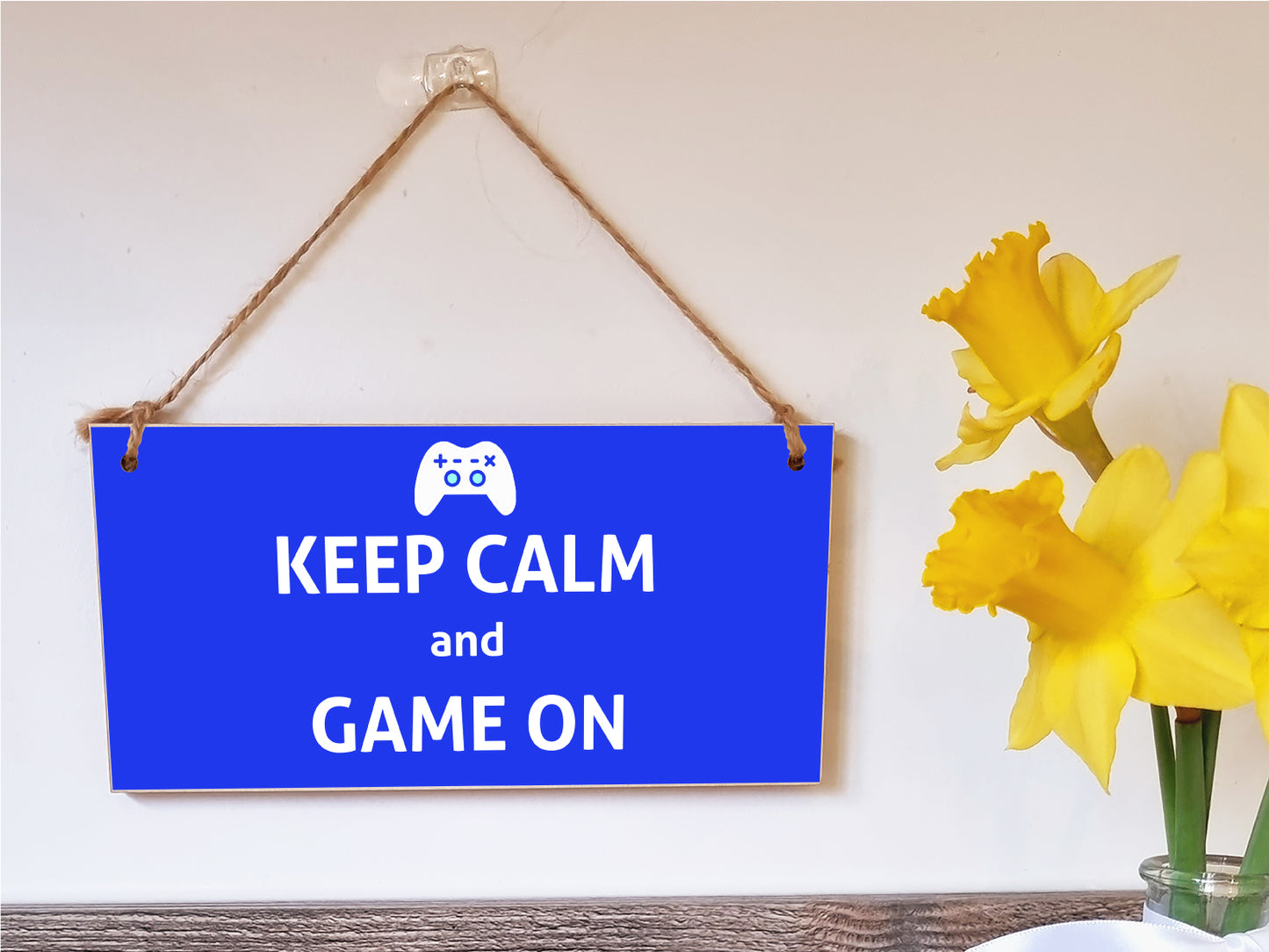 Handmade Wooden Hanging Wall Plaque Keep Calm and Game On Novelty Gift Gamers Computer Game Fans Man Cave Sign