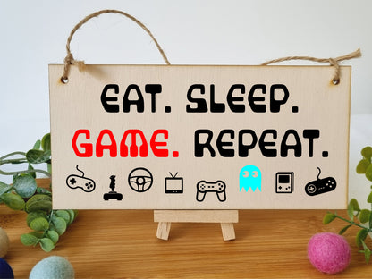 Handmade Wooden Hanging Wall Plaque Eat Sleep Game Repeat Fun Novelty Gamer Gift Computer Game Fans Man Cave