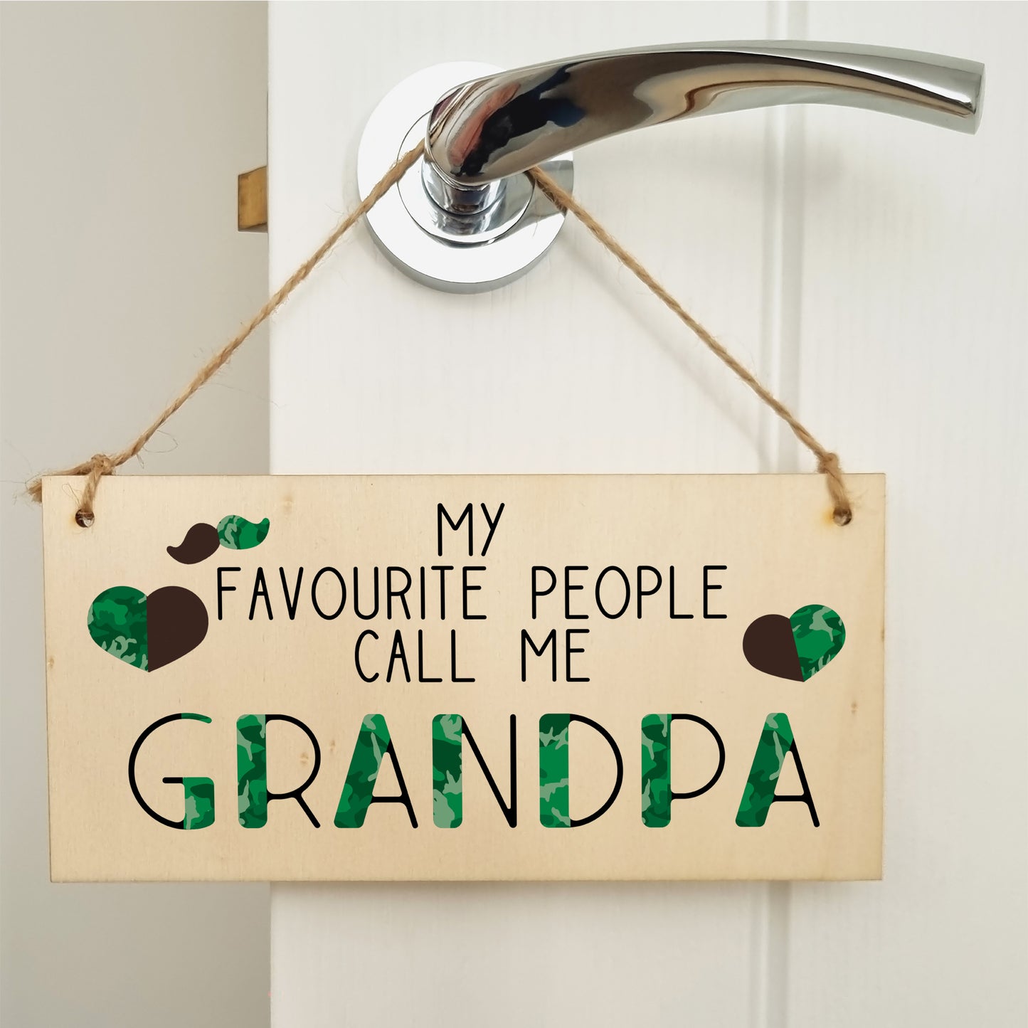 Handmade Wooden Hanging Wall Plaque Favourite People Call Me Grandpa Sentimental Gift Father's Day Man Cave