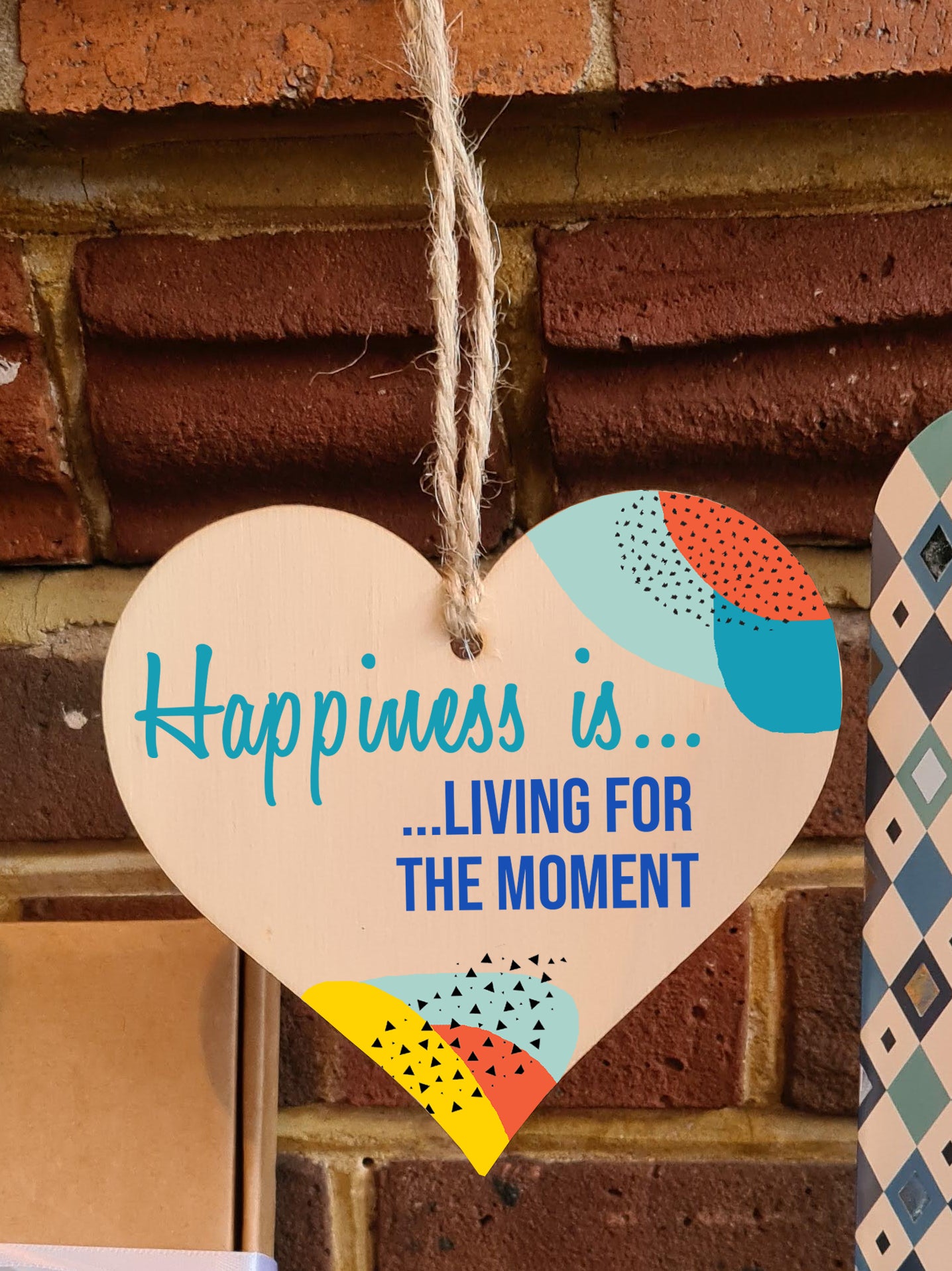 Handmade Wooden Hanging Heart Plaque Gift Happiness is Living for the Moment Inspirational Wall Hanger Card Alternative Friendship Family