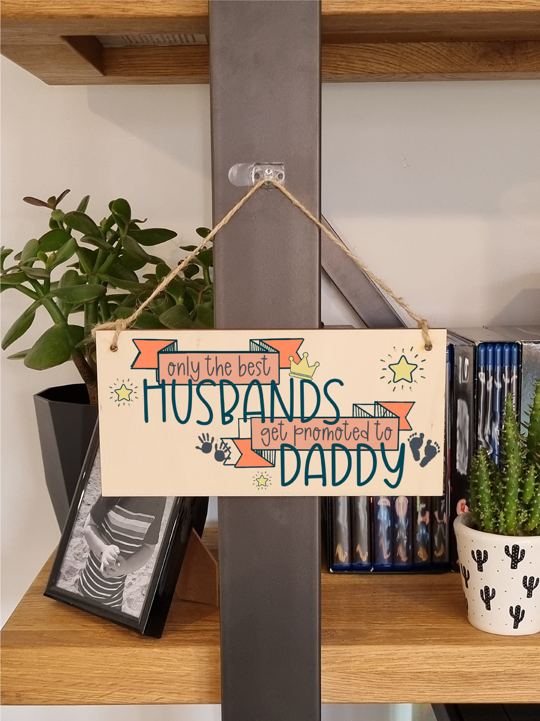 Handmade Wooden Hanging Wall Plaque Best Husbands Promoted to Daddy Sentimental Gift from Bump 1st Father's Day