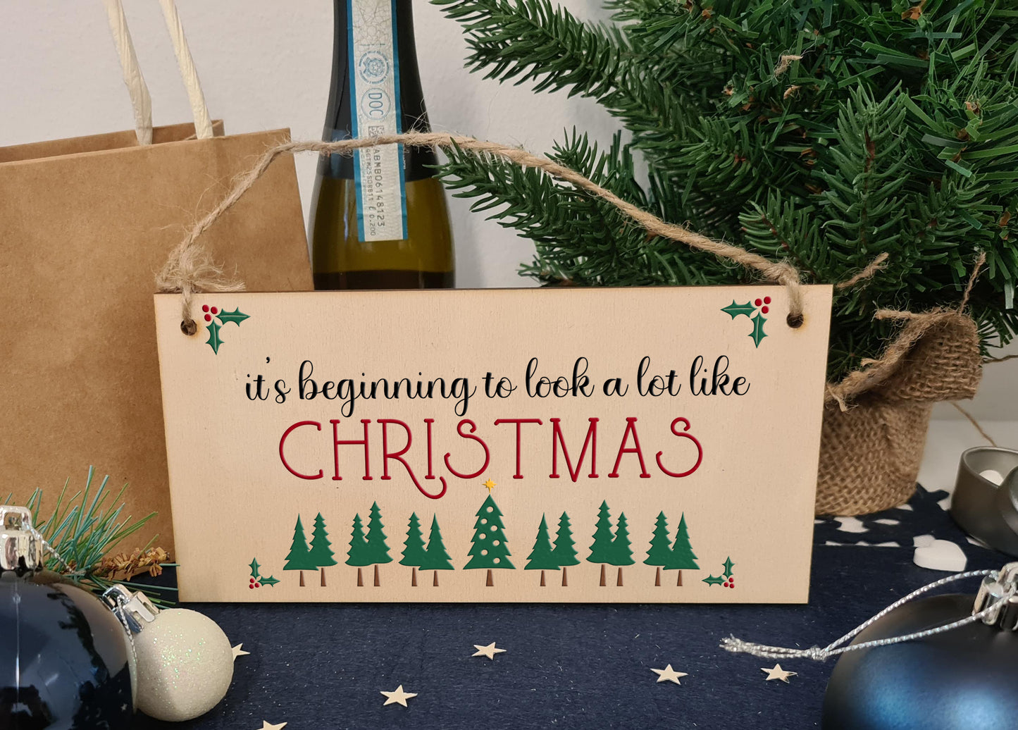 It's Beginning to Look a Lot Like Christmas Sign Decoration Home Handmade Wooden Hanging Wall Plaque Gift