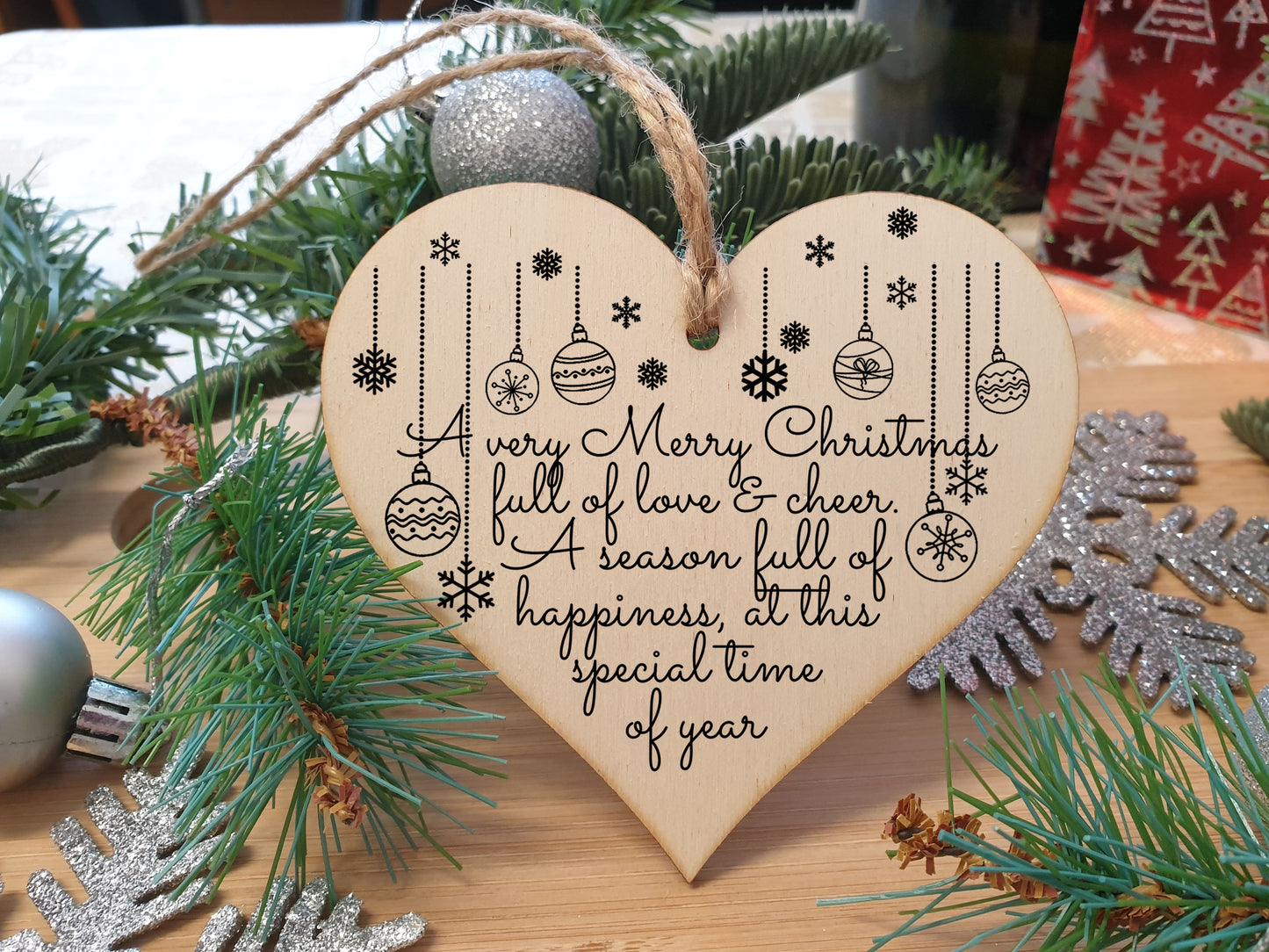 Handmade Christmas Hanging Wooden Heart Plaque Decoration Gift to wish someone special a merry xmas festive bauble