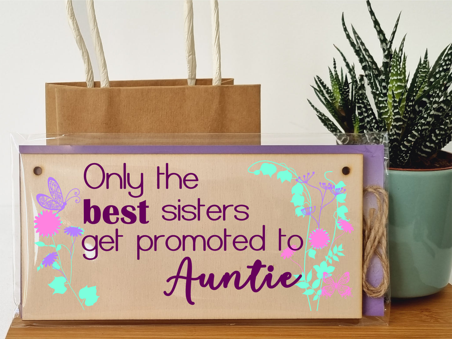 Handmade Wooden Hanging Wall Plaque Only the best Sisters Promoted Auntie Decorative Gift for Family