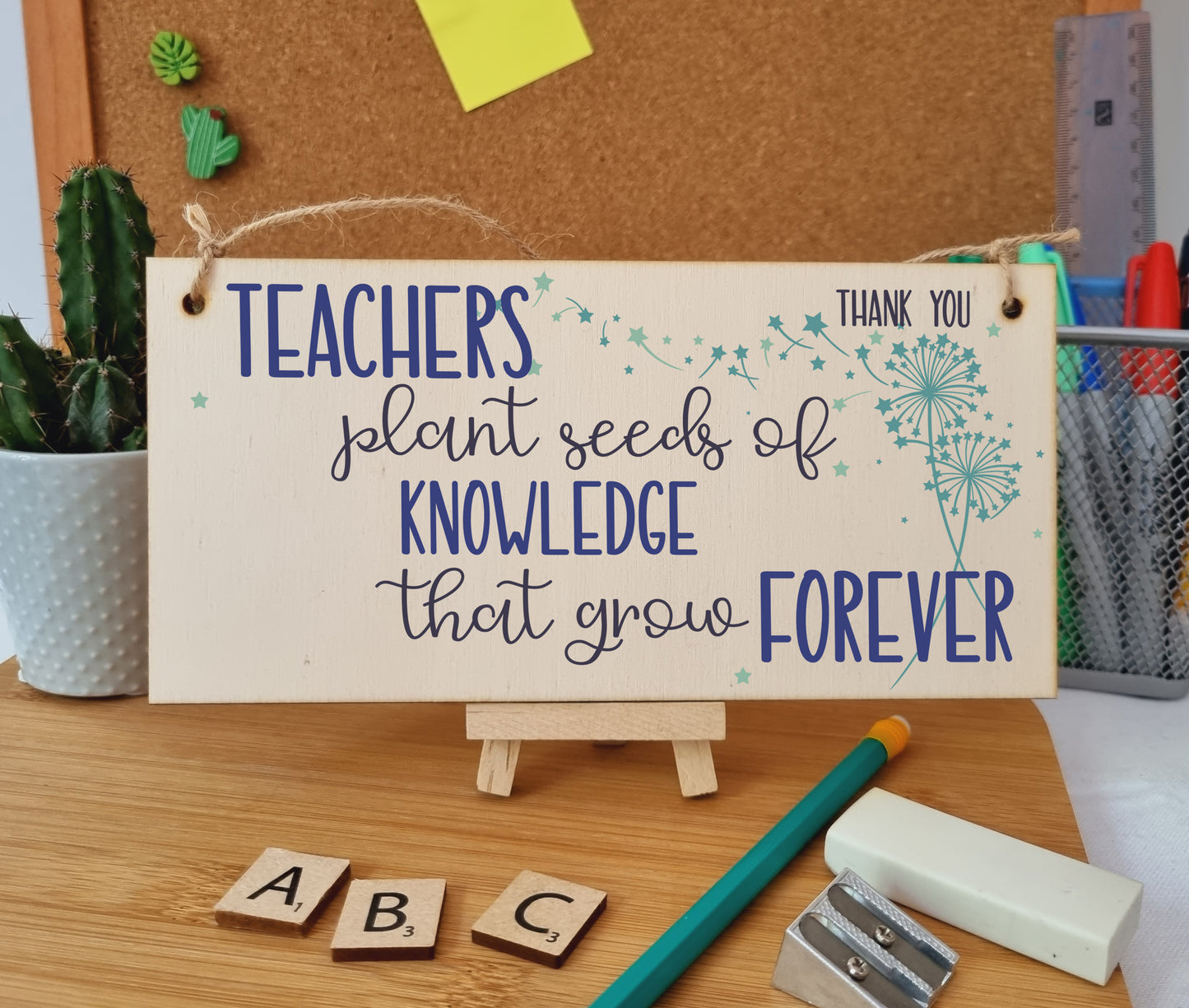 Teachers Plant Seeds Knowledge Grow Forever Handmade Wooden Hanging Wall Plaque Gift Teacher Teaching Assistant End of Term