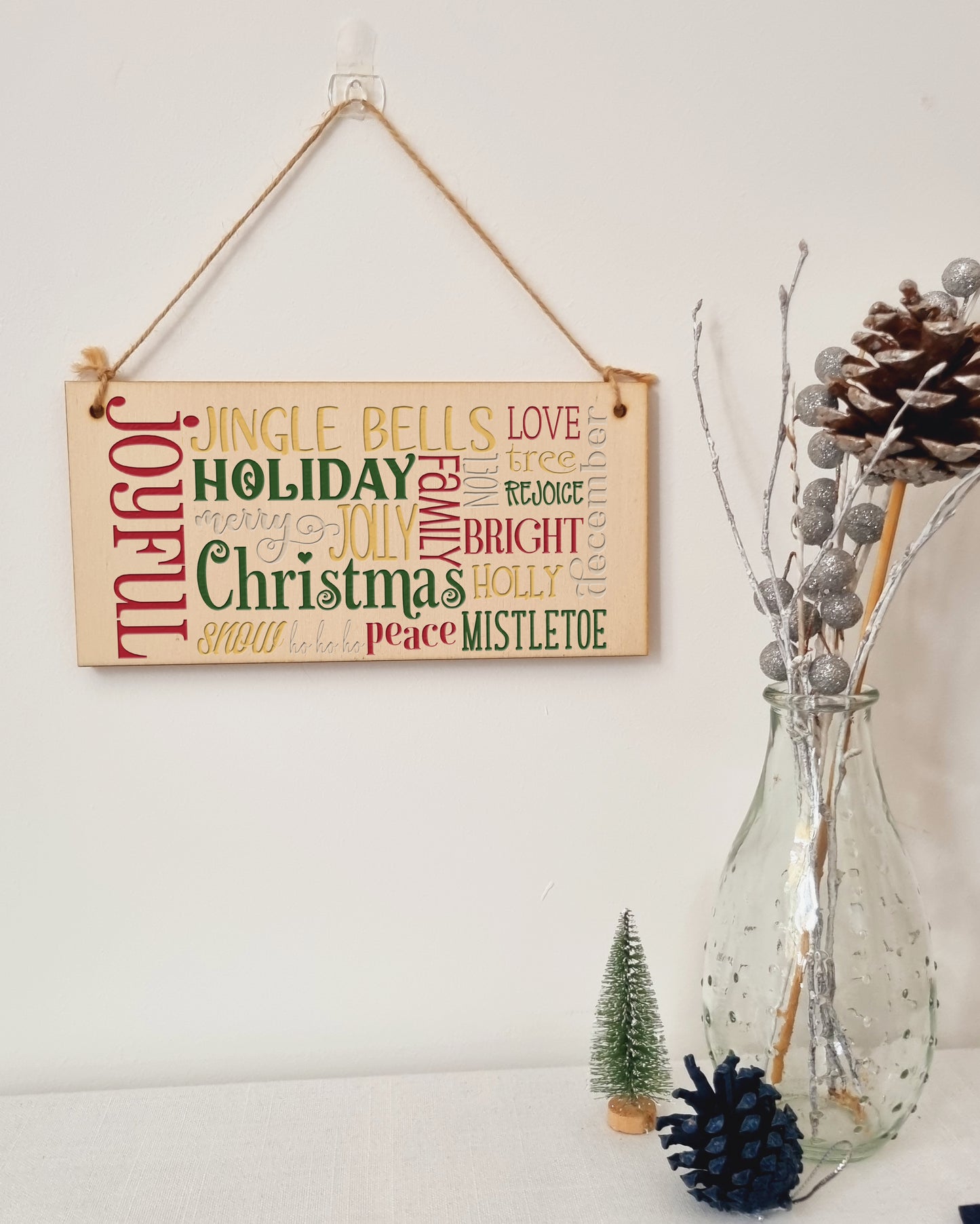 Christmas Joyful Mistletoe Word Art Decorative Xmas Sign Handmade Wooden Hanging Wall Plaque Gift Home Decoration